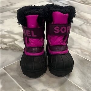 Toddler Sorel Fuchsia and Black Snow Boots